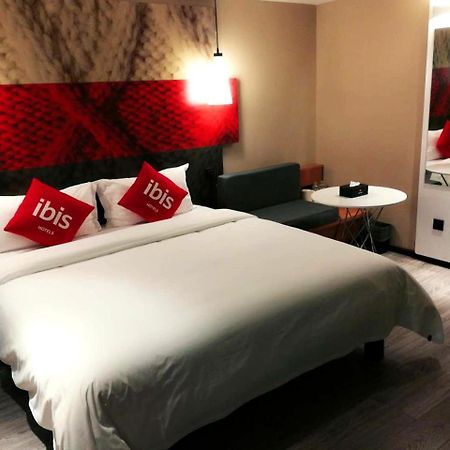 Ibis Sui Ning Hotel Suining  Екстер'єр фото