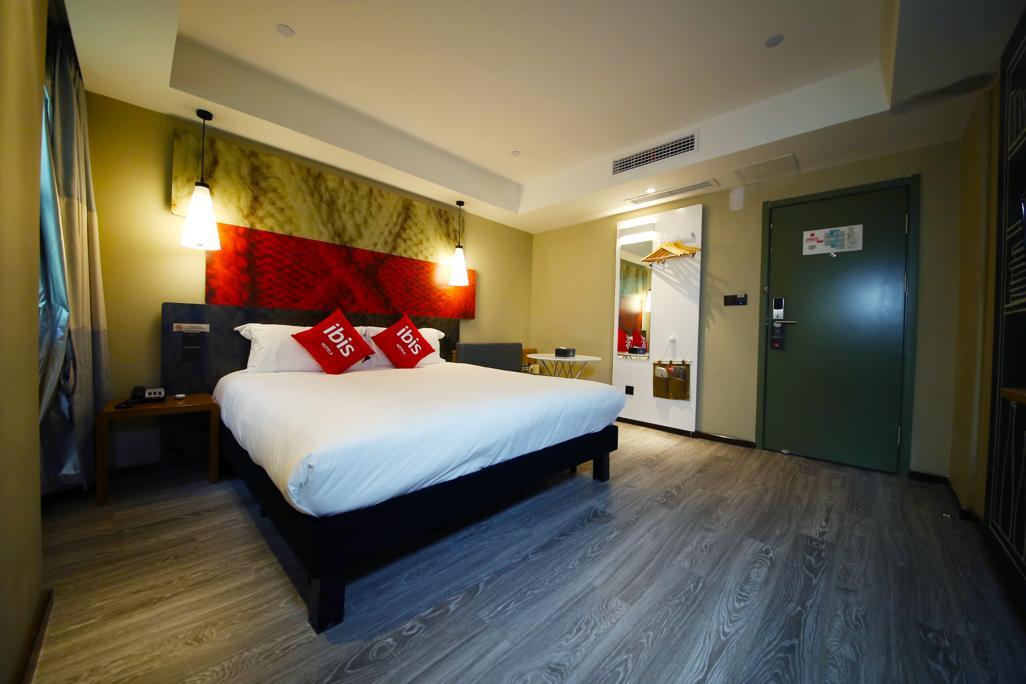 Ibis Sui Ning Hotel Suining  Екстер'єр фото